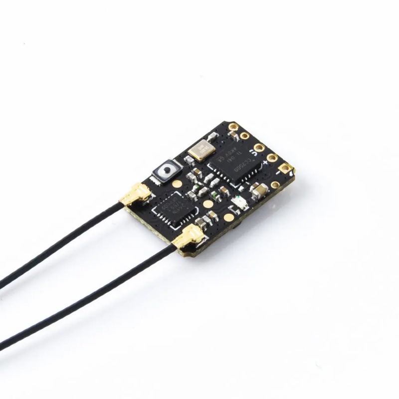 Receptor Nano RadioMaster R81  - Receiver Sbus 8Ch reseña y precio